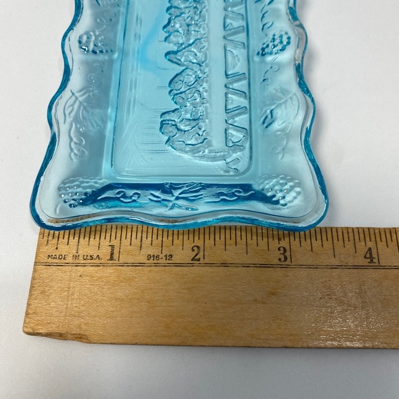 Vintage Indiana Tiara Aqua Blue Glass The Last Supper Soap Dish Tray 5.5" x 3.5" - Picture 12 of 15